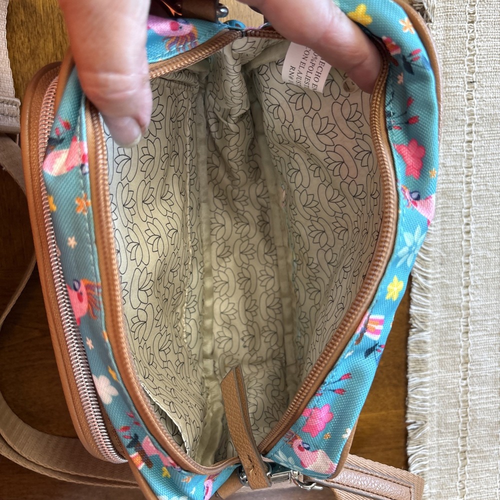 Lilly Bloom Crossbody Purse Cocketeil Blue Floral Adjustable Strap Zip Closure - Picture 8 of 9